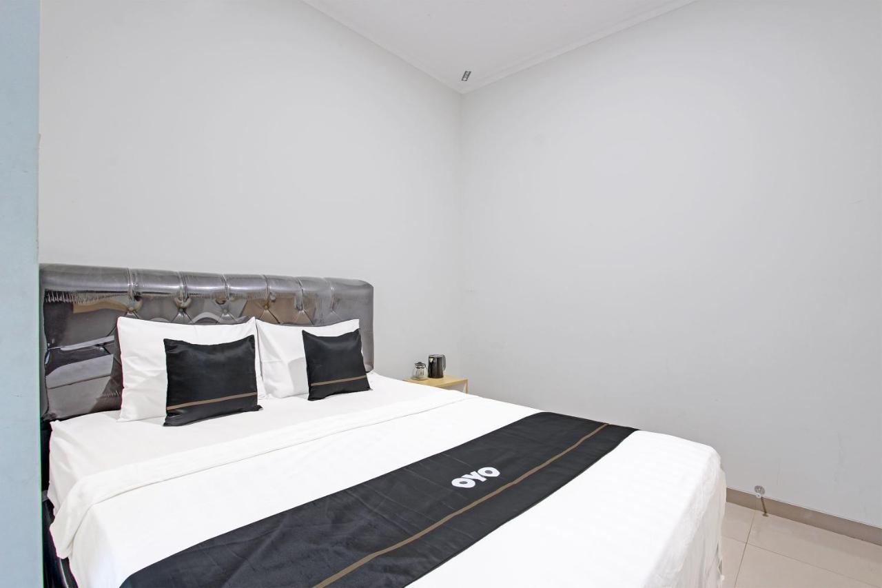 Hotel Capital O 91377 Mk Prime Syariah Semarang Exterior foto